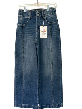 Risen High-Rise Wide Leg Jeans in Dark Blue
